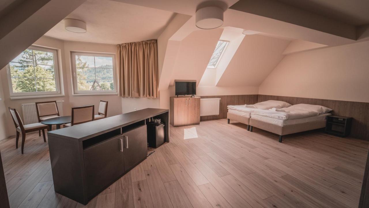 Wellness Penzion Smerdzonka - Kupele Pieniny Červený Kláštor Εξωτερικό φωτογραφία